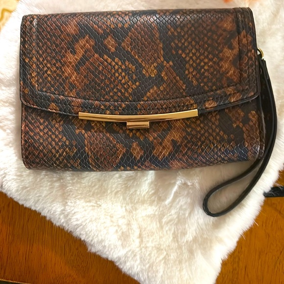 Also Animal Print - Picture 1 of 2